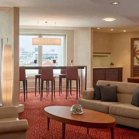 Hotel Sheraton Grand 5*