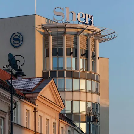 Sheraton Grand Hotel