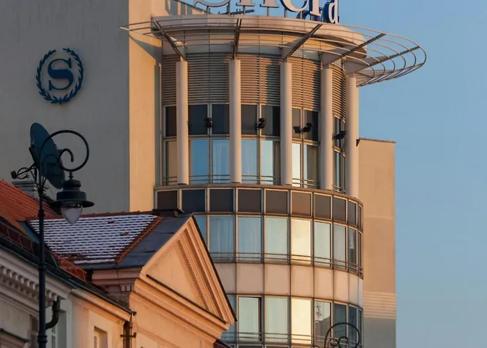 Sheraton Grand Hotel