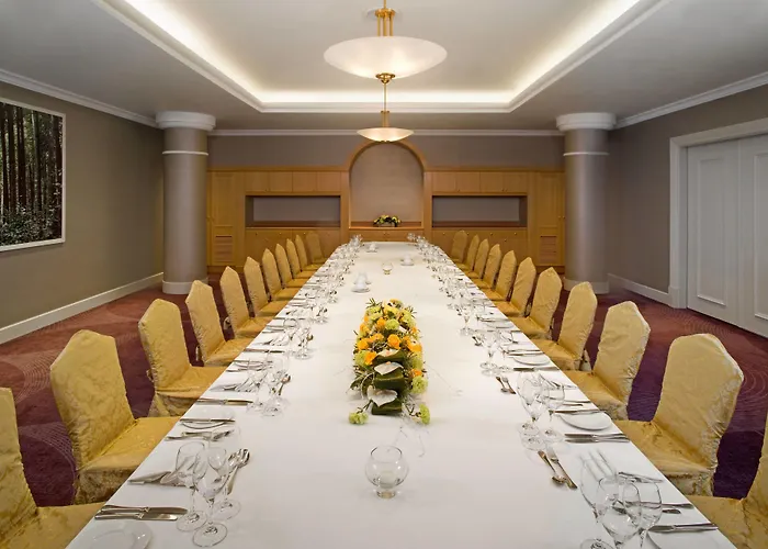 Sheraton Grand Hotel