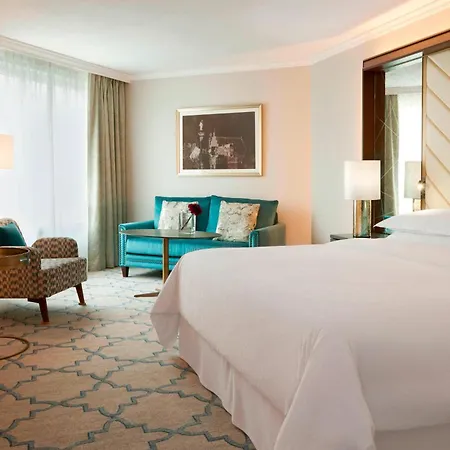 Hotel Sheraton Grand Warschau