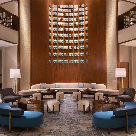Sheraton Grand Hotel 5*