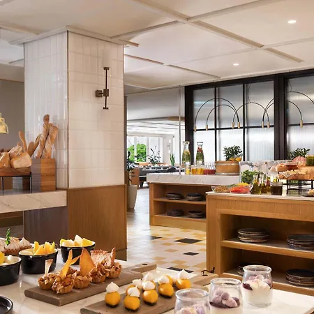 Hotel Sheraton Grand Warschau